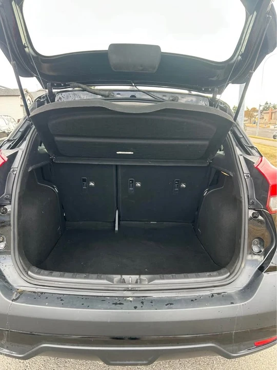 2019 Nissan Kicks - Image 18 of 19