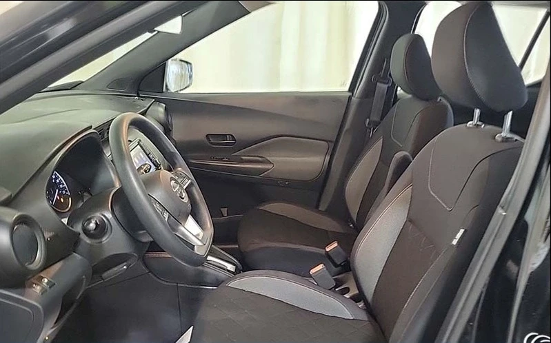 2019 Nissan Kicks - Image 7 of 10