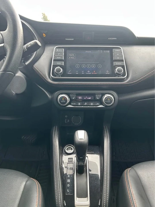 2019 Nissan Kicks - Image 15 of 19