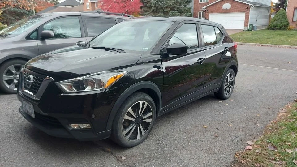 2019 Nissan Kicks - Image 2 of 2