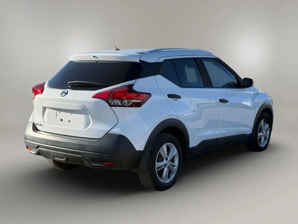 2019 Nissan Kicks - Image 4 of 15