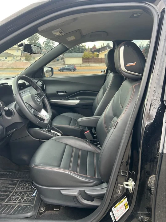 2019 Nissan Kicks - Image 8 of 13