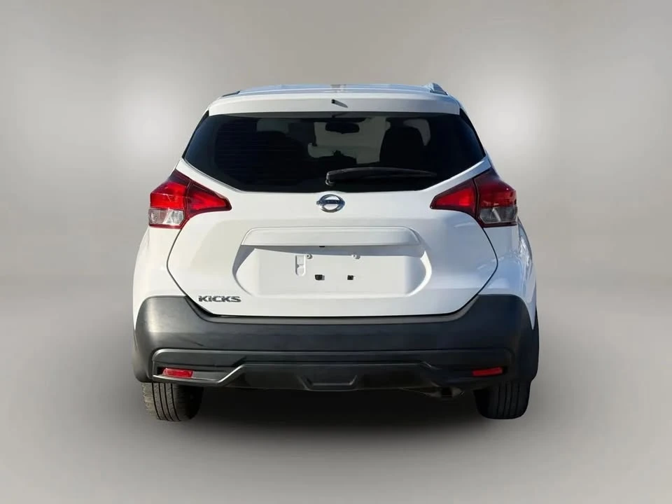 2019 Nissan Kicks - Image 5 of 15