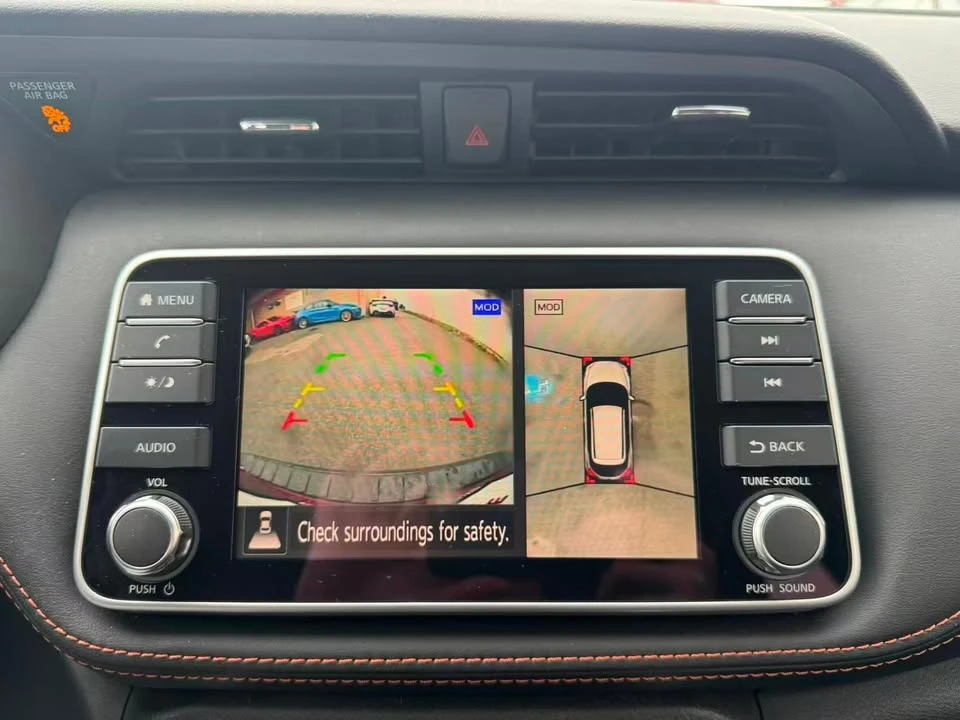 2019 Nissan Kicks - Image 13 of 14