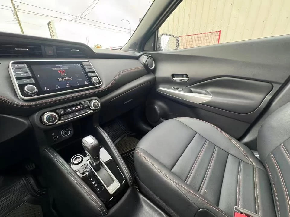 2019 Nissan Kicks - Image 12 of 14