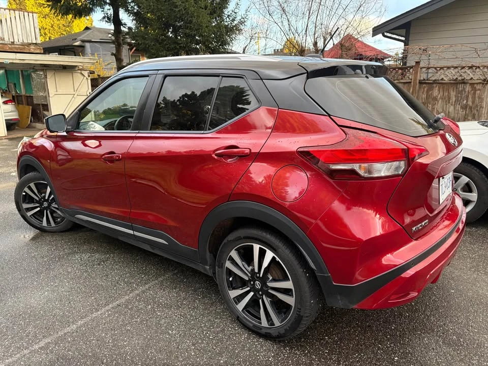 2019 Nissan Kicks - Image 8 of 13