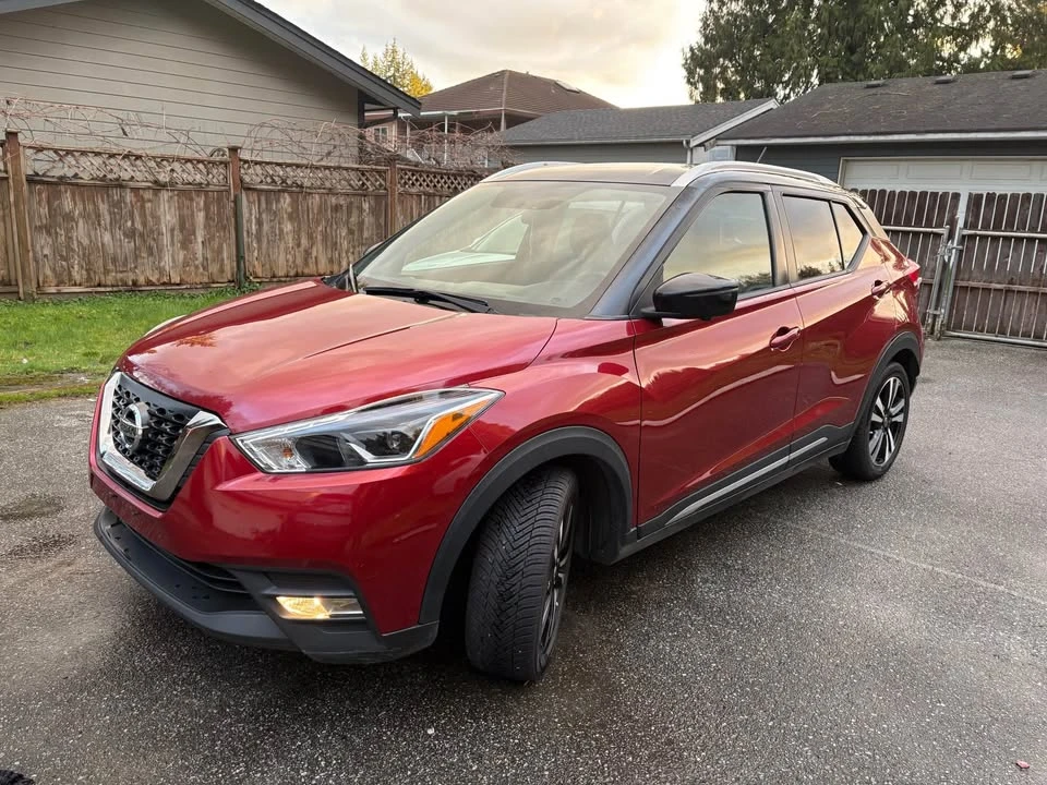 2019 Nissan Kicks - Image 2 of 13