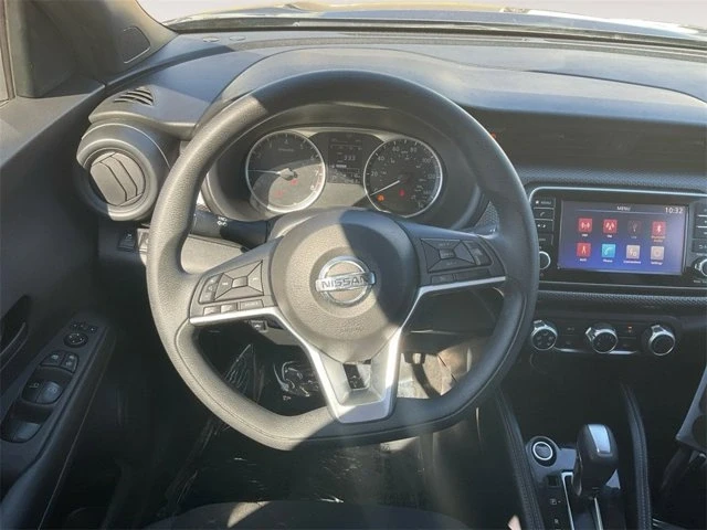 2019 Nissan Kicks - Image 14 of 19