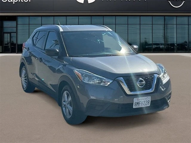 2019 Nissan Kicks - Image 2 of 19