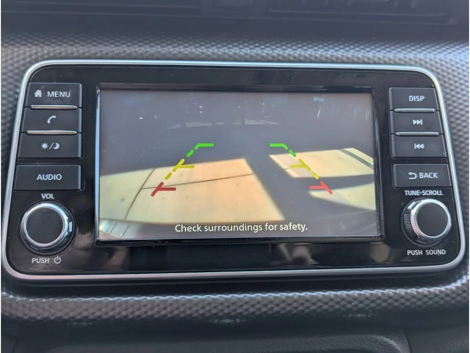 2019 Nissan Kicks - Image 5 of 8