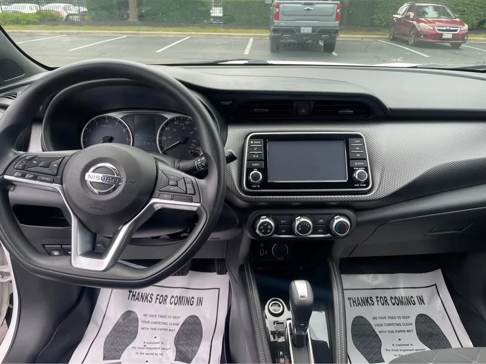 2019 Nissan Kicks - Image 10 of 18