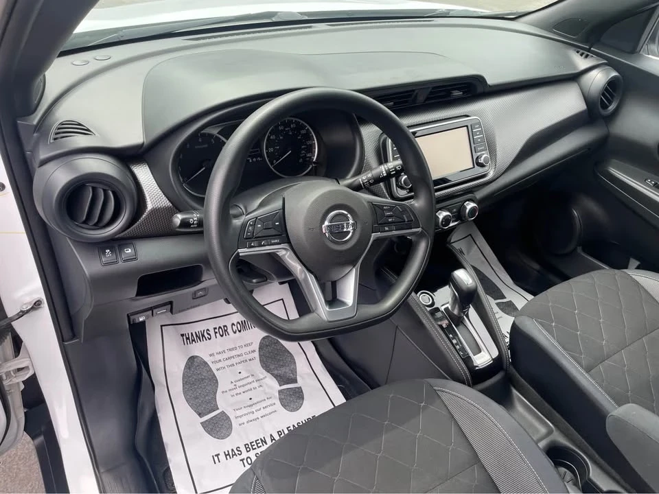 2019 Nissan Kicks - Image 2 of 18