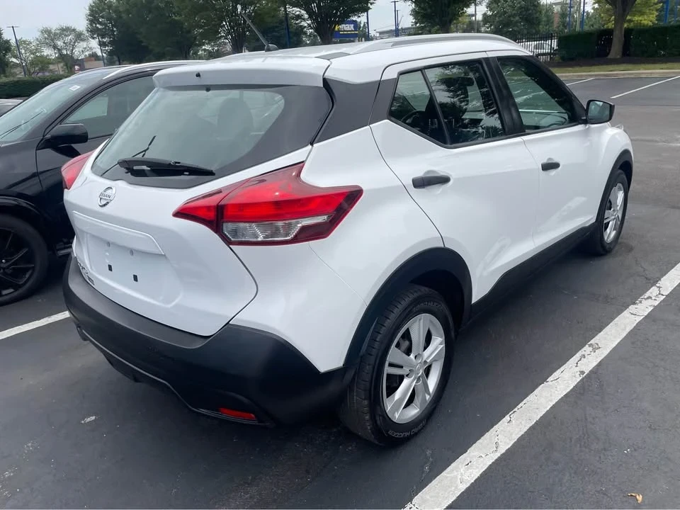 2019 Nissan Kicks - Image 17 of 18
