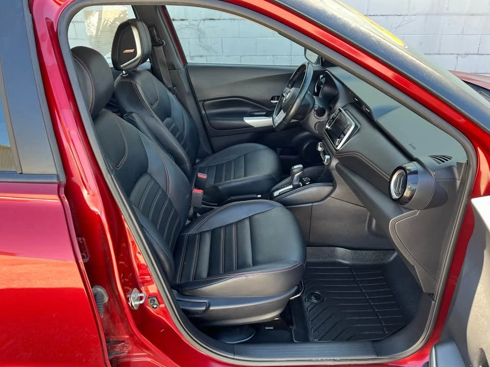2019 Nissan Kicks - Image 9 of 13