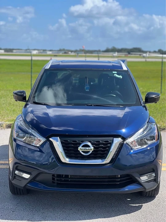 2019 Nissan Kicks - Image 2 of 13