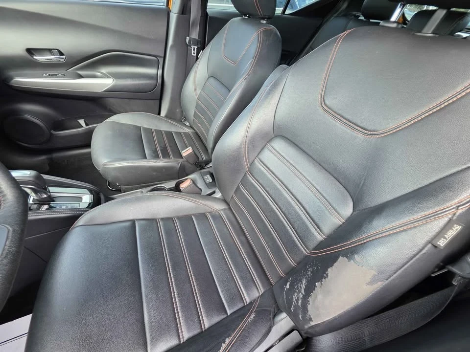 2019 Nissan Kicks - Image 17 of 19