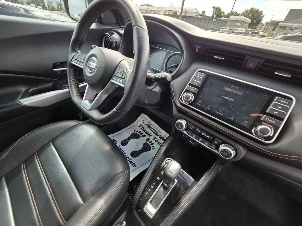 2019 Nissan Kicks - Image 10 of 19