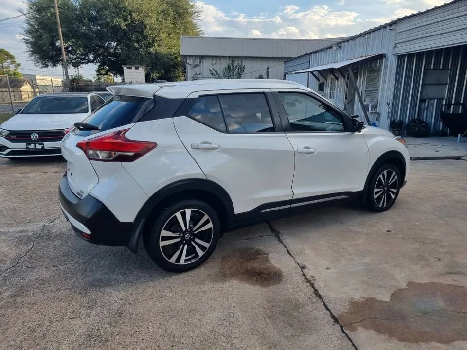 2019 Nissan Kicks - Image 5 of 20