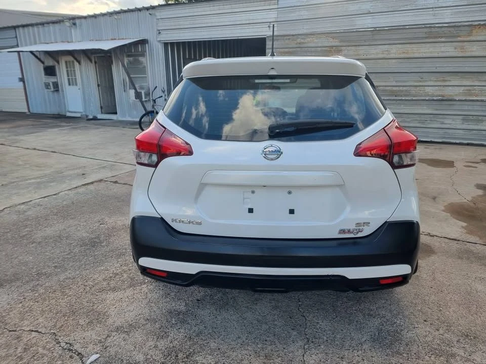 2019 Nissan Kicks - Image 8 of 20