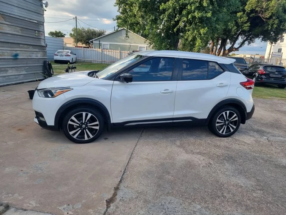 2019 Nissan Kicks - Image 3 of 20