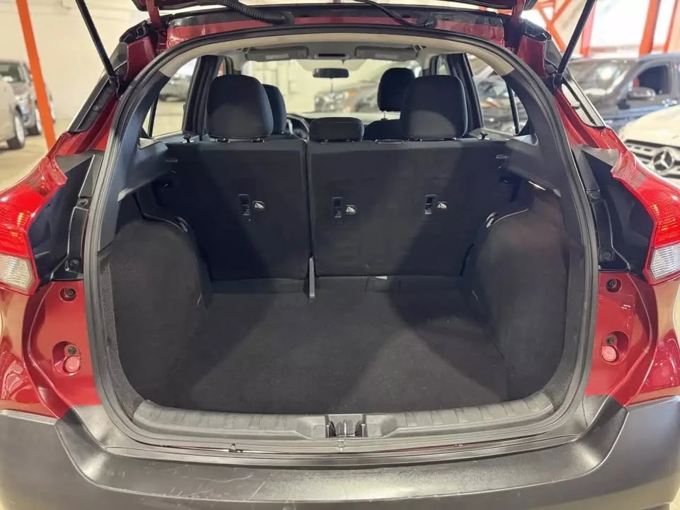 2019 Nissan Kicks - Image 7 of 20