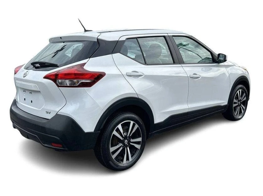 2019 Nissan Kicks - Image 7 of 15
