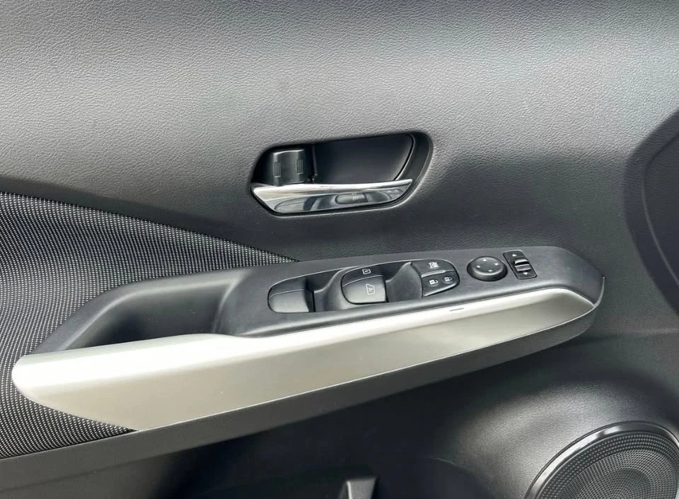2019 Nissan Kicks - Image 15 of 15