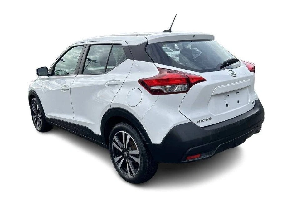2019 Nissan Kicks - Image 5 of 15