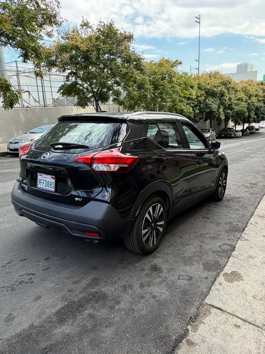 2019 Nissan Kicks - Image 5 of 6