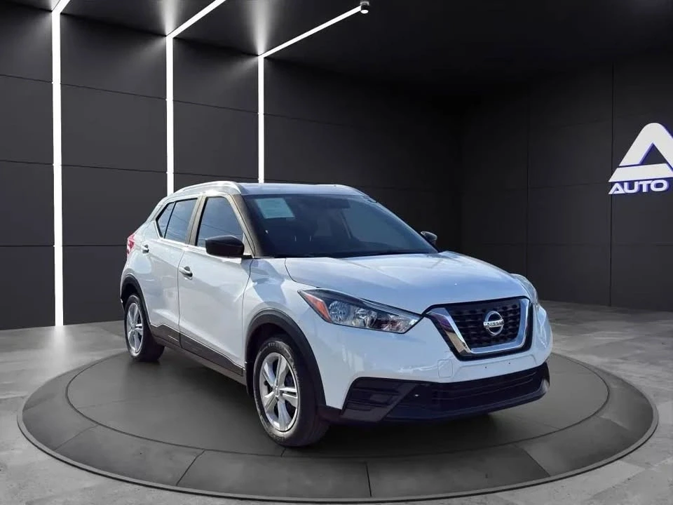 2019 Nissan Kicks - Image 2 of 14