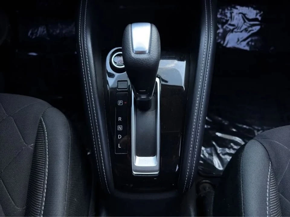 2019 Nissan Kicks - Image 13 of 14