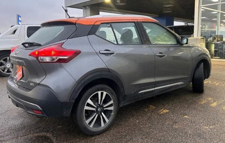 2019 Nissan Kicks - Image 4 of 5