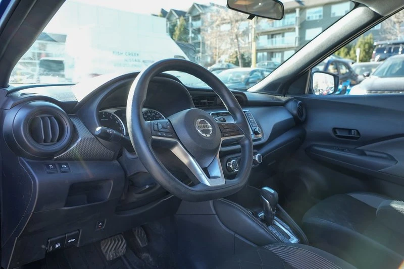 2019 Nissan Kicks - Image 11 of 19