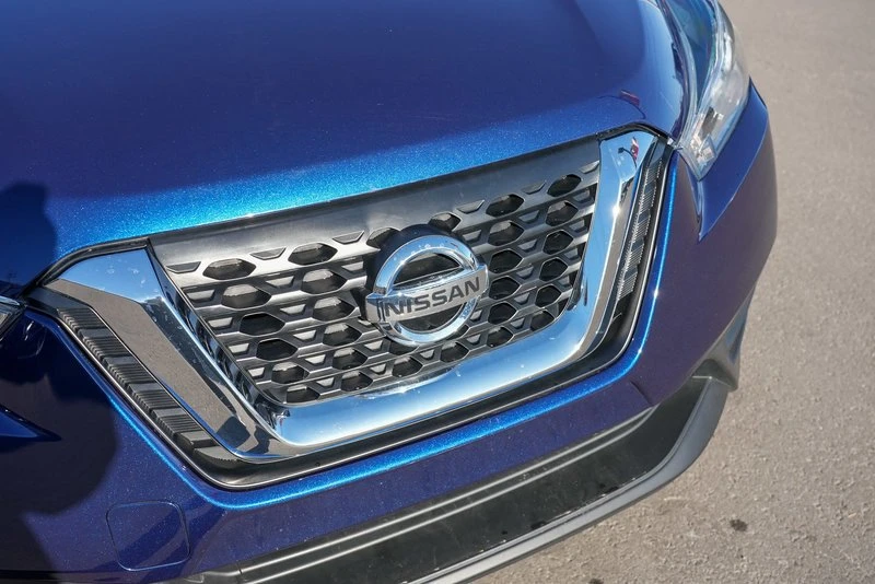 2019 Nissan Kicks - Image 9 of 19
