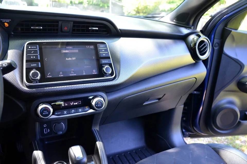 2019 Nissan Kicks - Image 11 of 14