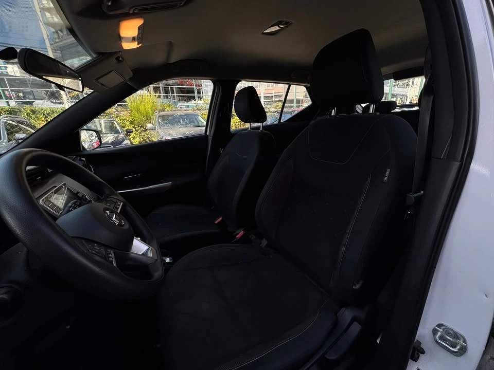 2019 Nissan Kicks - Image 7 of 11