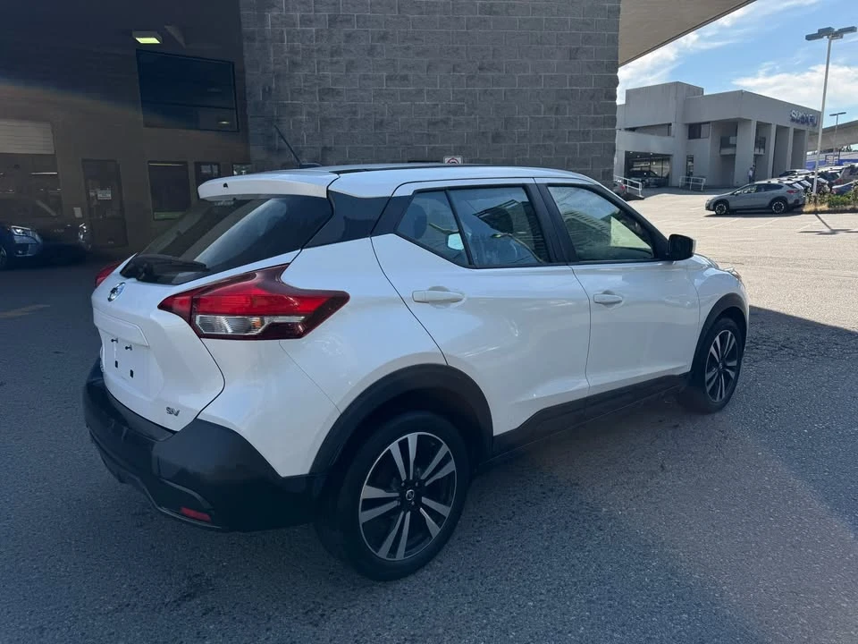 2019 Nissan Kicks - Image 4 of 11