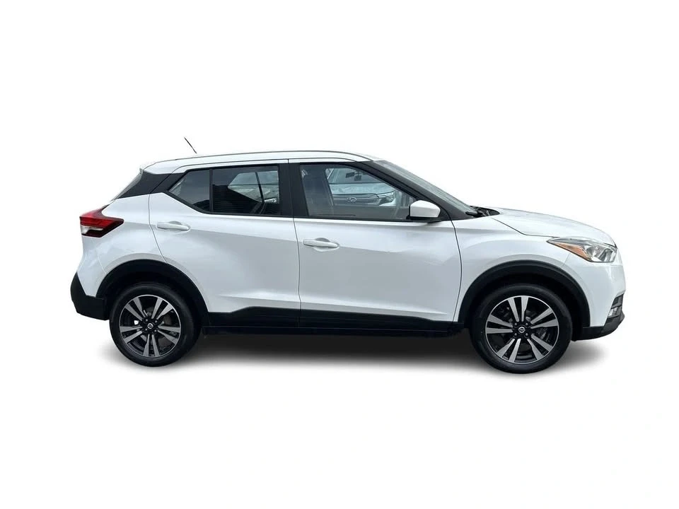 2019 Nissan Kicks - Image 8 of 20