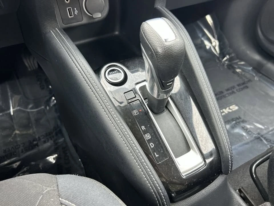 2019 Nissan Kicks - Image 18 of 20