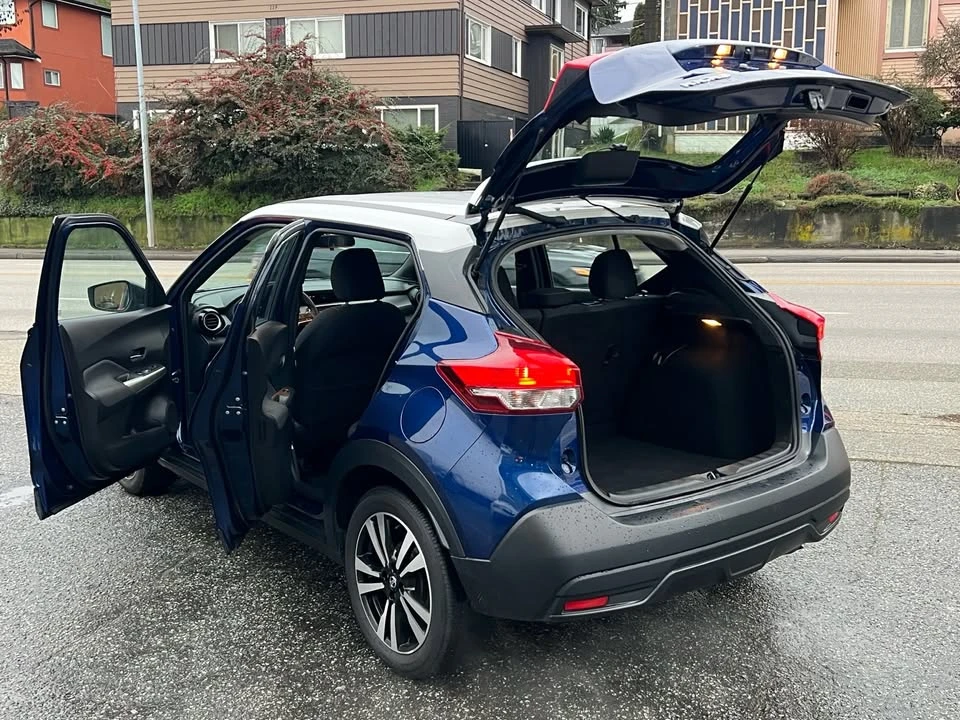 2019 Nissan Kicks - Image 14 of 20