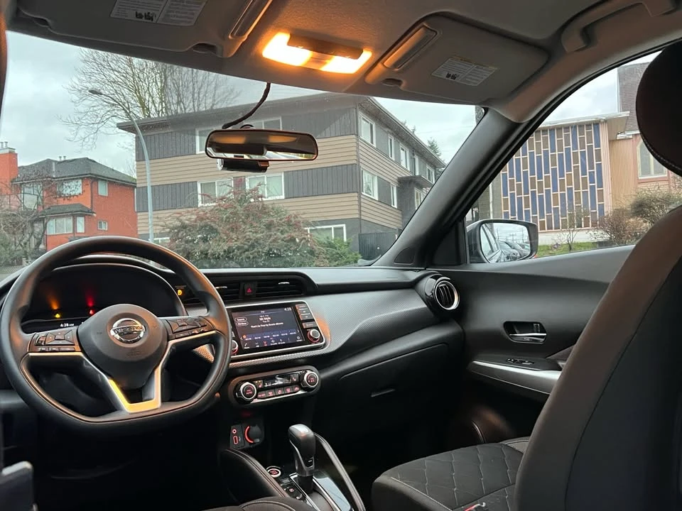 2019 Nissan Kicks - Image 16 of 20