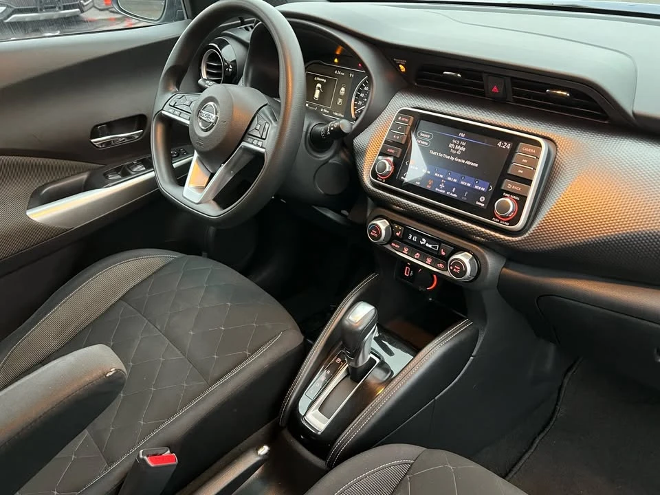 2019 Nissan Kicks - Image 11 of 20