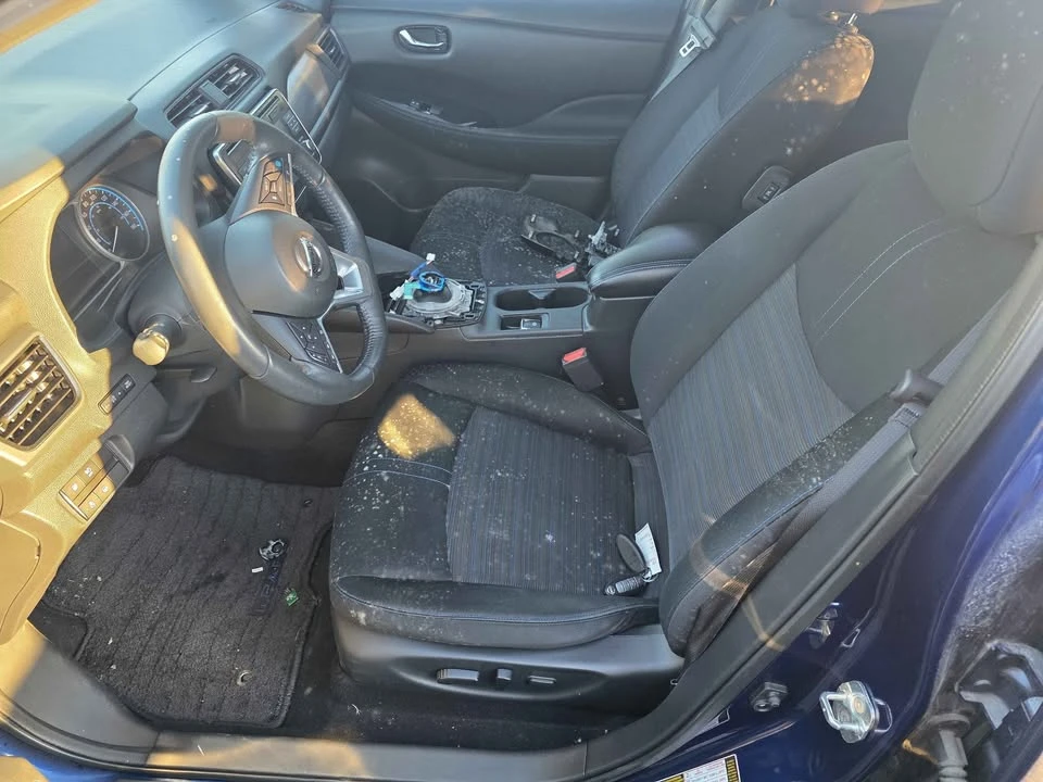 2019 Nissan Leaf - Image 9 of 12