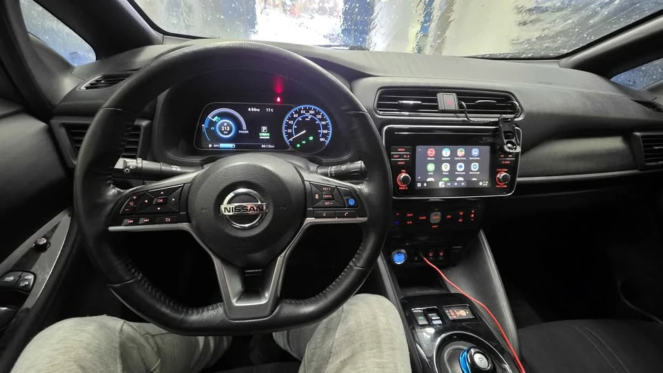 2019 Nissan Leaf - Image 5 of 16