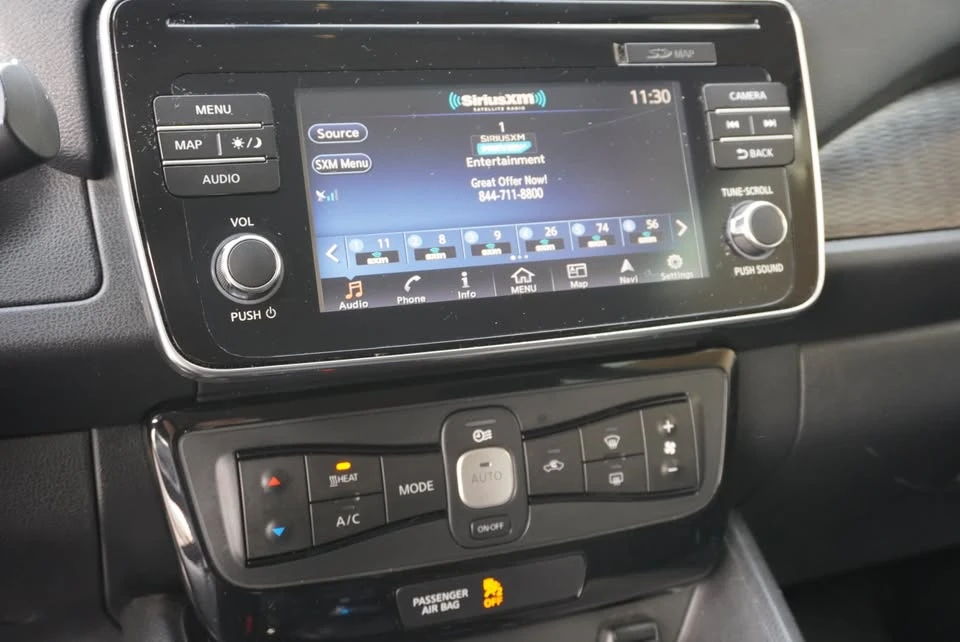 2019 Nissan Leaf - Image 11 of 14