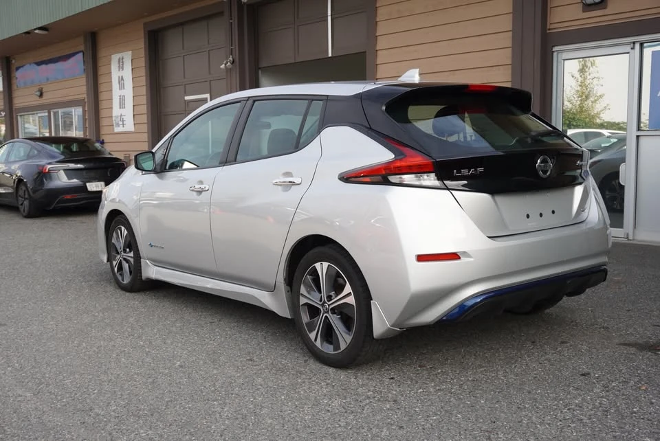 2019 Nissan Leaf - Image 6 of 14
