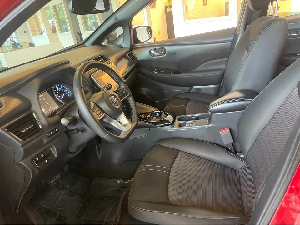 2019 Nissan Leaf - Image 4 of 7