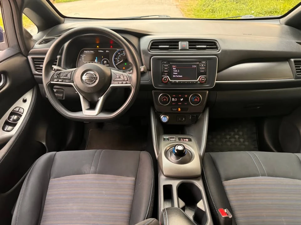 2019 Nissan Leaf - Image 7 of 18