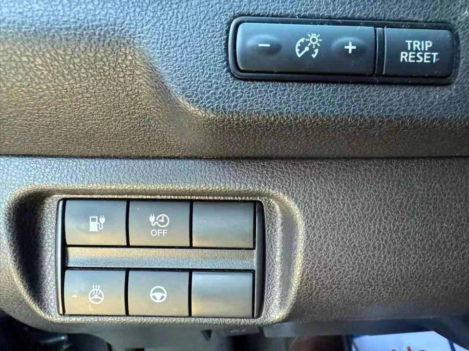2019 Nissan Leaf - Image 12 of 18