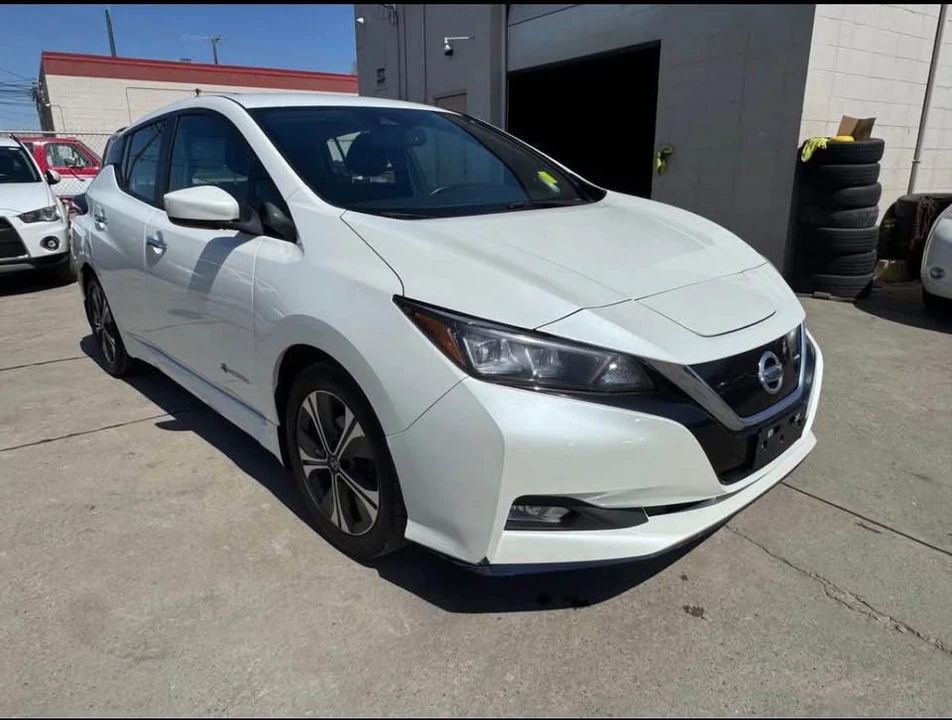2019 Nissan Leaf - Image 12 of 20